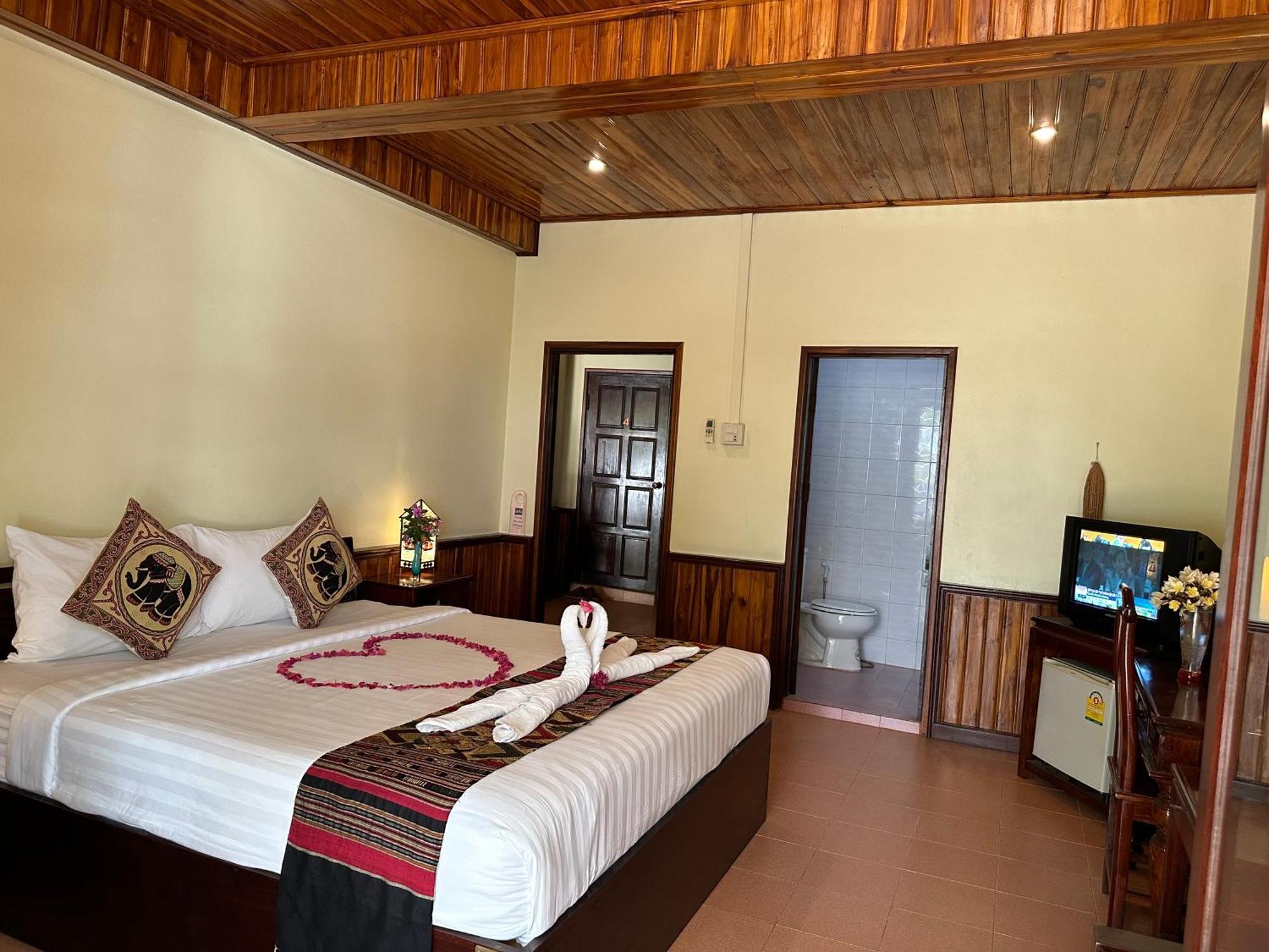 لوانغ برابانغ Villa Alounsavath Mekong Riverside المظهر الخارجي الصورة