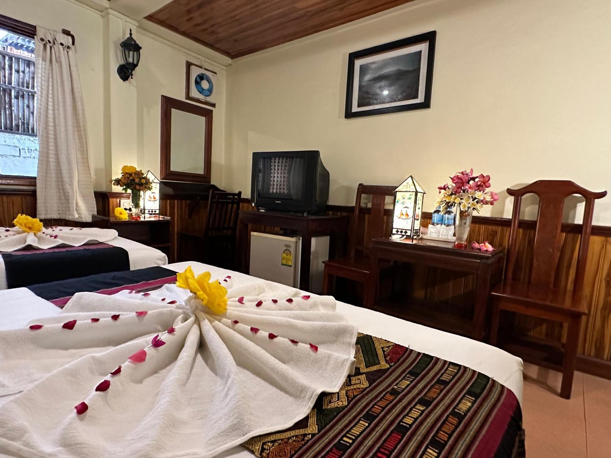 لوانغ برابانغ Villa Alounsavath Mekong Riverside المظهر الخارجي الصورة