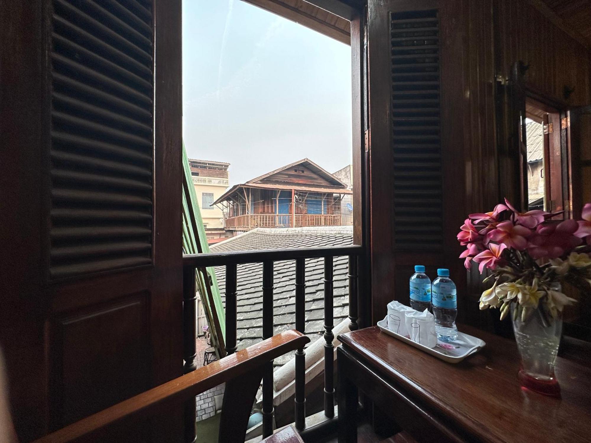 لوانغ برابانغ Villa Alounsavath Mekong Riverside المظهر الخارجي الصورة