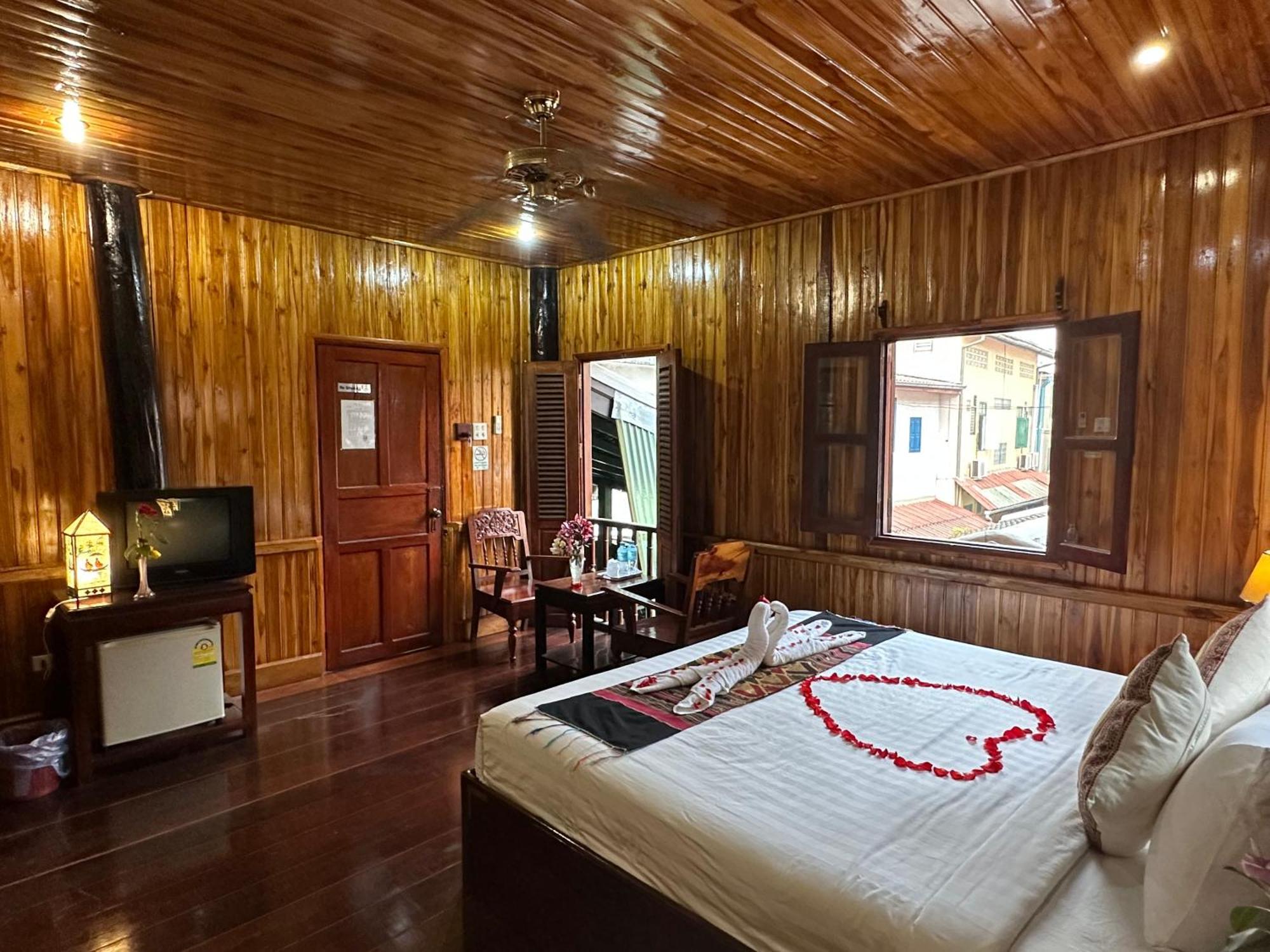 لوانغ برابانغ Villa Alounsavath Mekong Riverside المظهر الخارجي الصورة