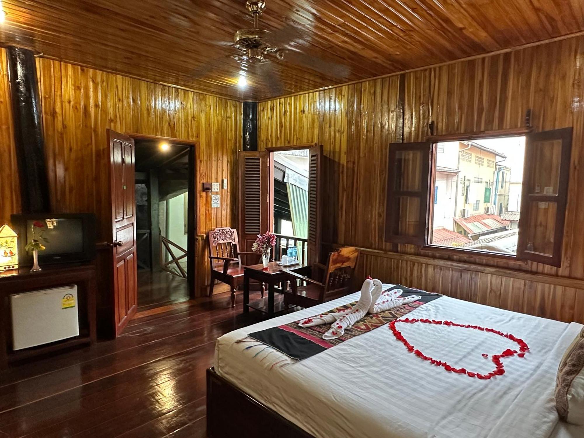لوانغ برابانغ Villa Alounsavath Mekong Riverside المظهر الخارجي الصورة